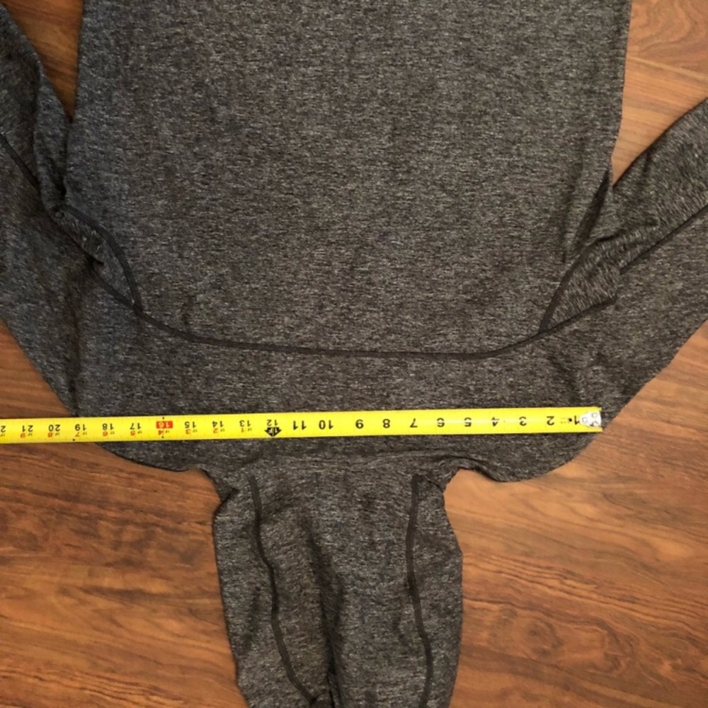 Lululemon pullover - Picture 3 of 6